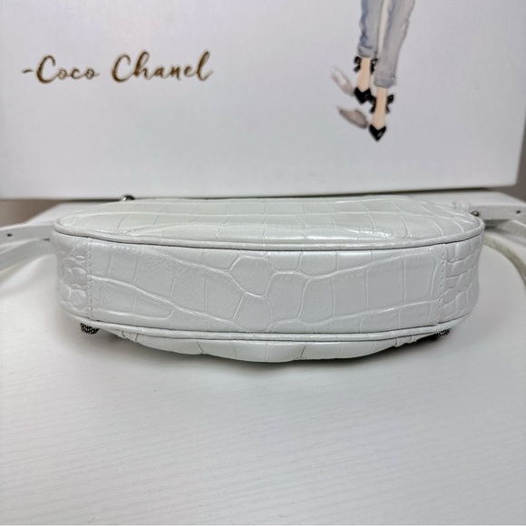 Authentic Balenciaga Le Cagole Crocodile Embossed Mini Bag With Chain in White - Picture 9 of 14